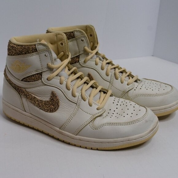Nike Men\'s Retro High Og Craft Sail Pale Vanilla Black | \